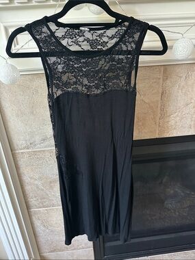 Women’s Black Lace Dress